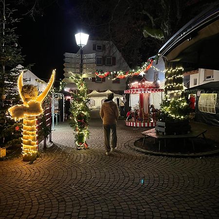 Grosse Pause Altes Schulhaus Schweigen Lägenhet Exteriör bild